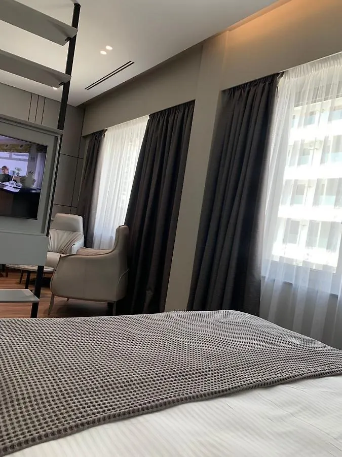 Hotel Butrinti & Spa Sarande 5*,