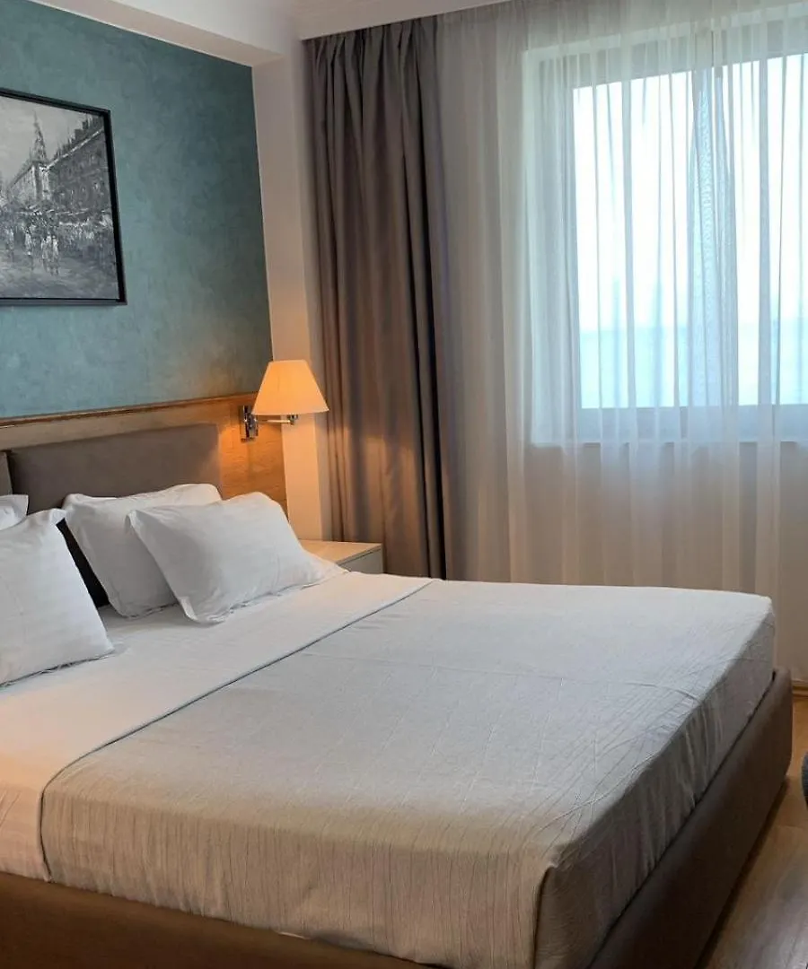 Hotel Butrinti & Spa Sarande 5*,